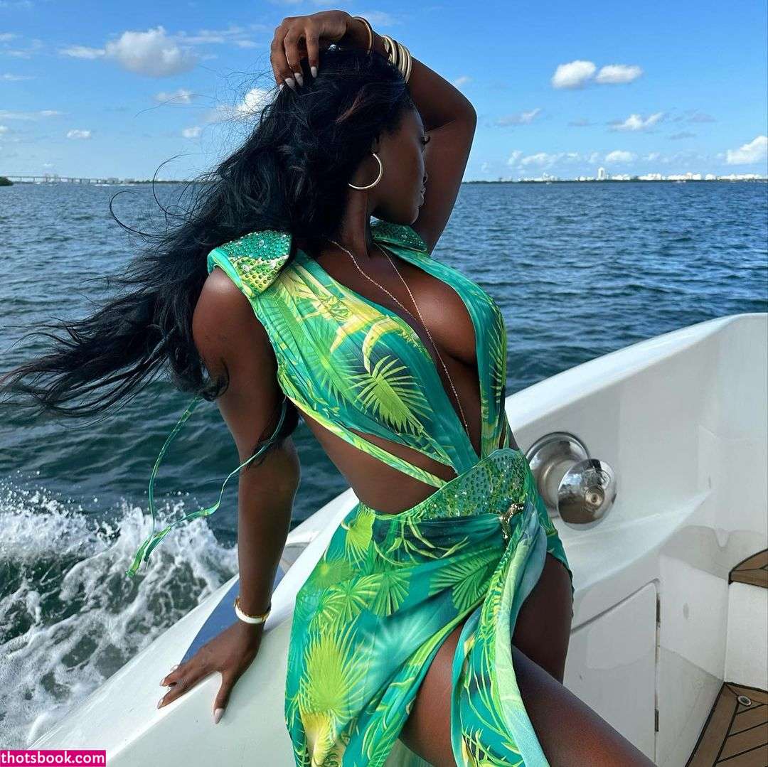 lilianl Lilian Nude Leaks OnlyFans Photos #2 1457392