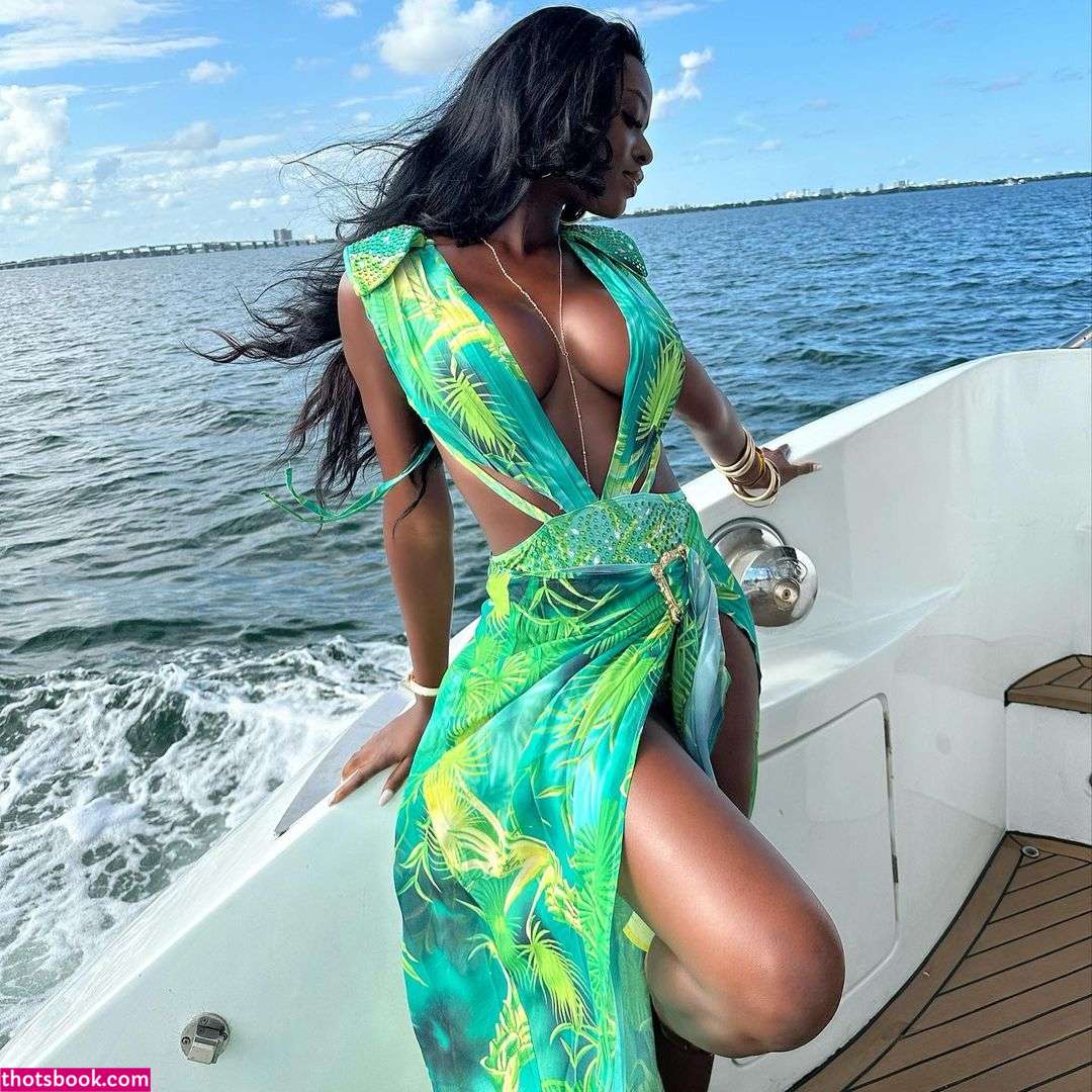 lilianl Lilian Nude Leaks OnlyFans Photos #2 1457393