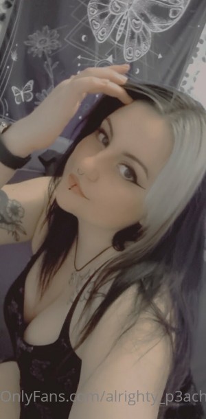 Alrighty P3ach Nude Leaks OnlyFans Photos #1