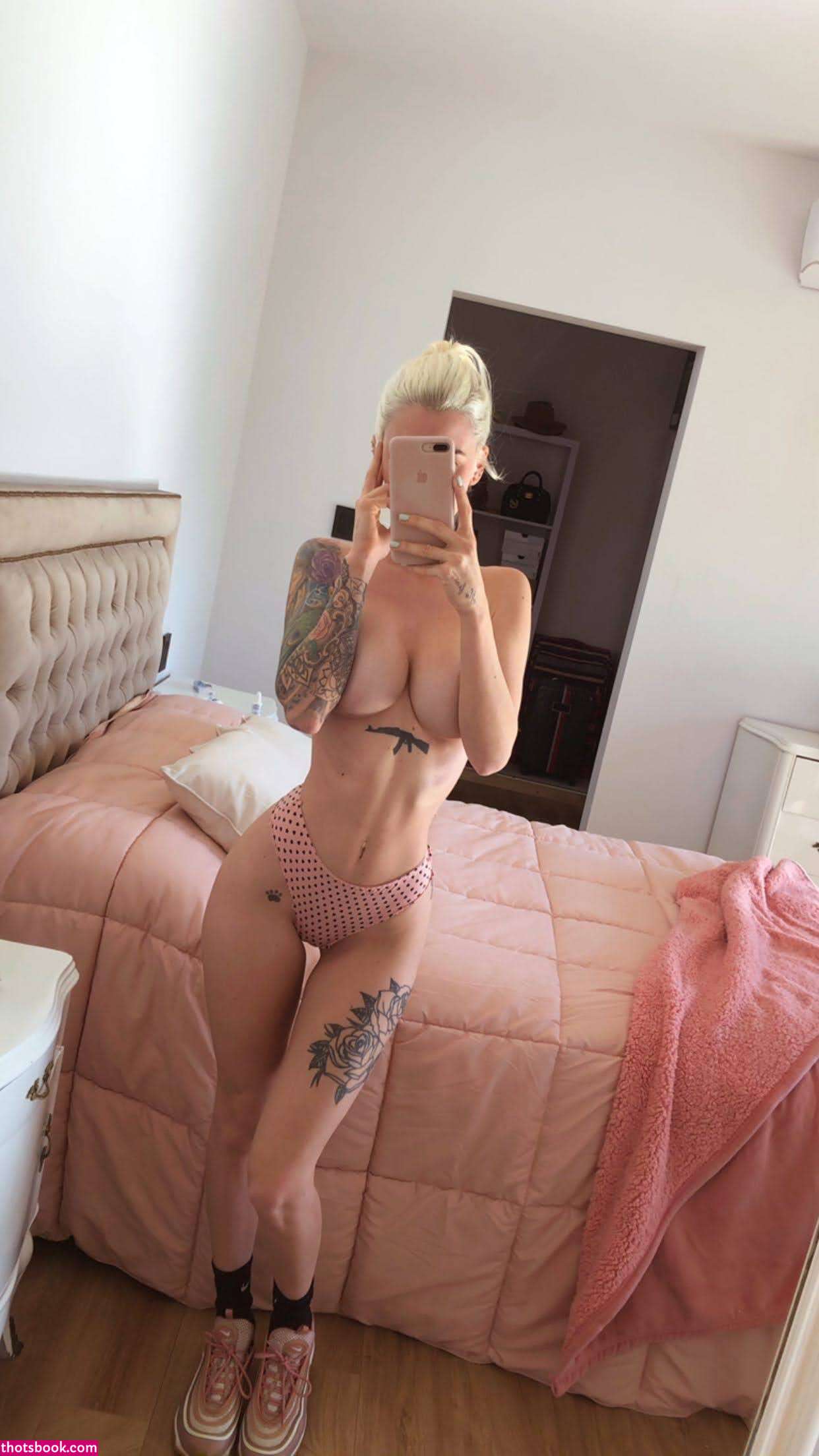 Lara Cavallo Nude Leaks OnlyFans Photos #6 1496459
