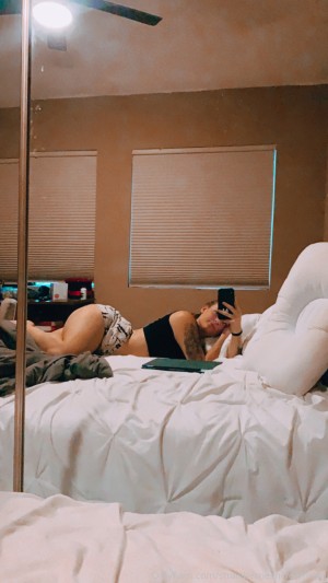 Lindsay Lohann Nude Leaks OnlyFans Photos #5