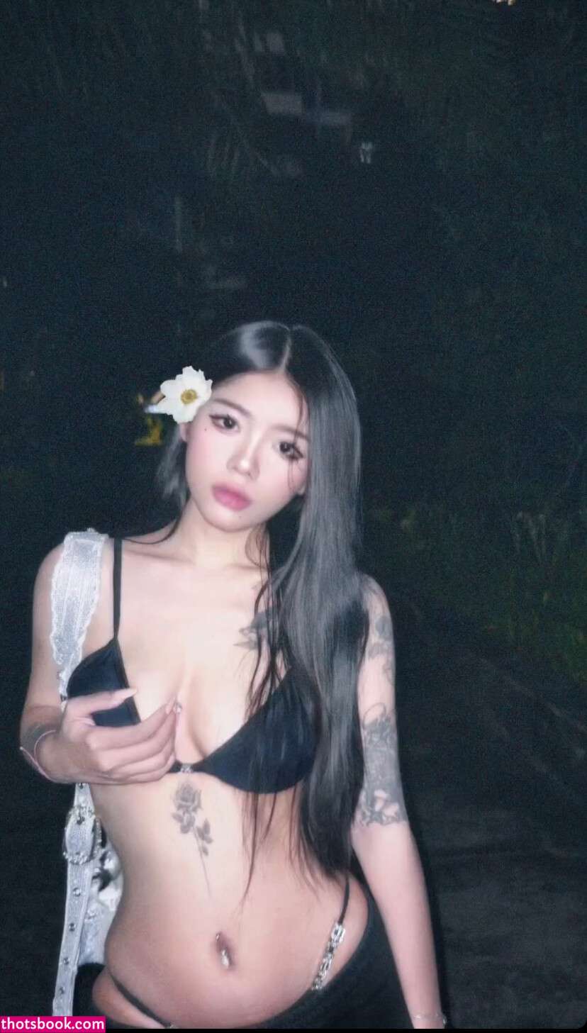 Veronica Lucifer Khuc Th Hng akashi yumi 3 Nude Leaks OnlyFans Photos #5 1454609