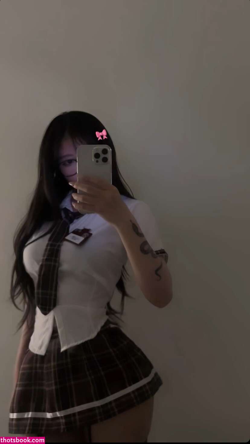 Veronica Lucifer Khuc Th Hng akashi yumi 3 Nude Leaks OnlyFans Photos #5 1454616