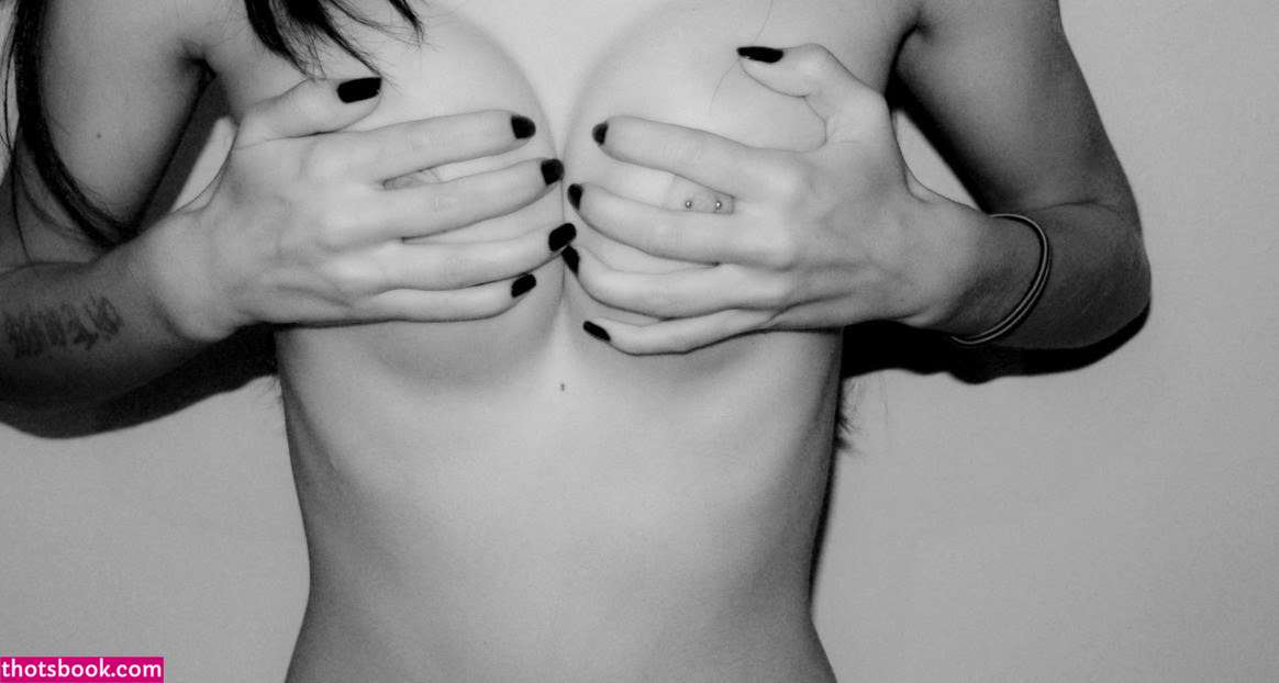 Corinacgp Corina Garcia Paez Nude Leaks OnlyFans Photos #5 1455219