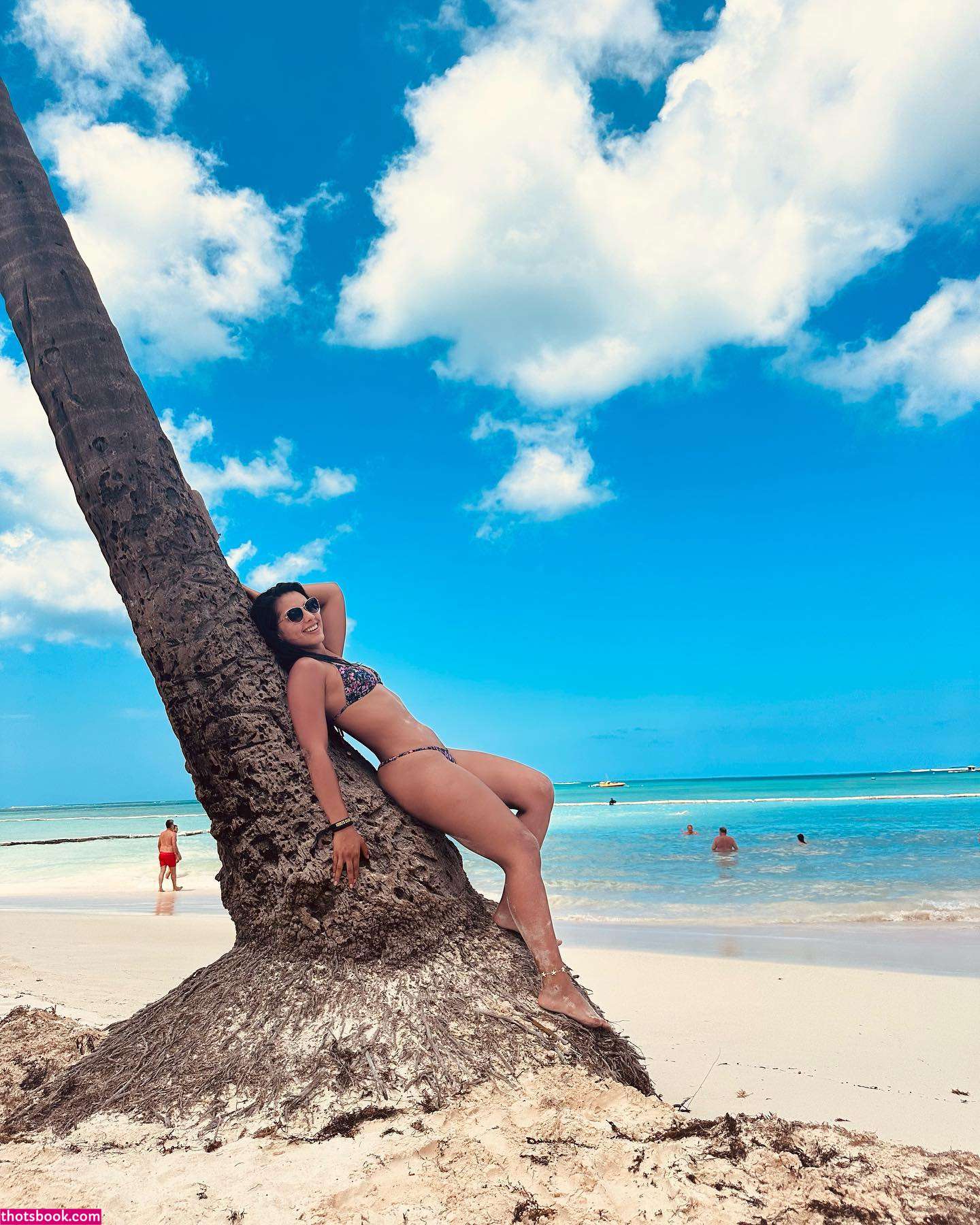 Alee Guzmaan Nude Leaks OnlyFans Photos #2 1492005