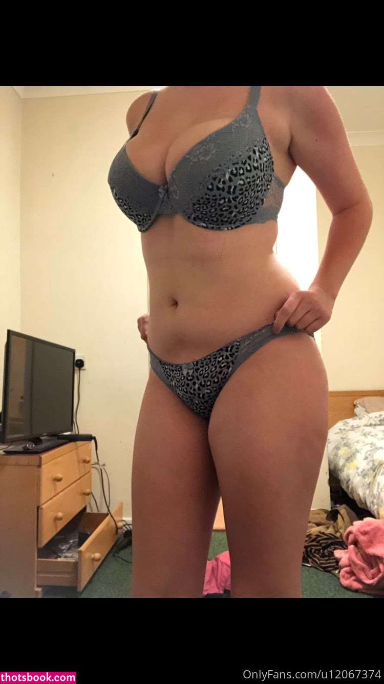 DinosaurQueen EvieRose99 Nude Leaks OnlyFans Photos #3 1488202