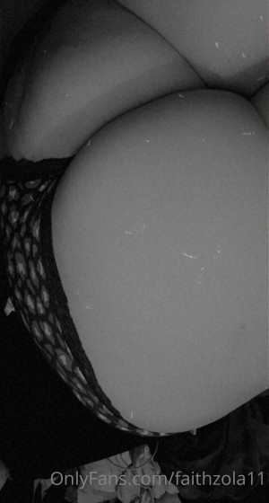 Faithzola11 Nude Leaks OnlyFans Photos #4