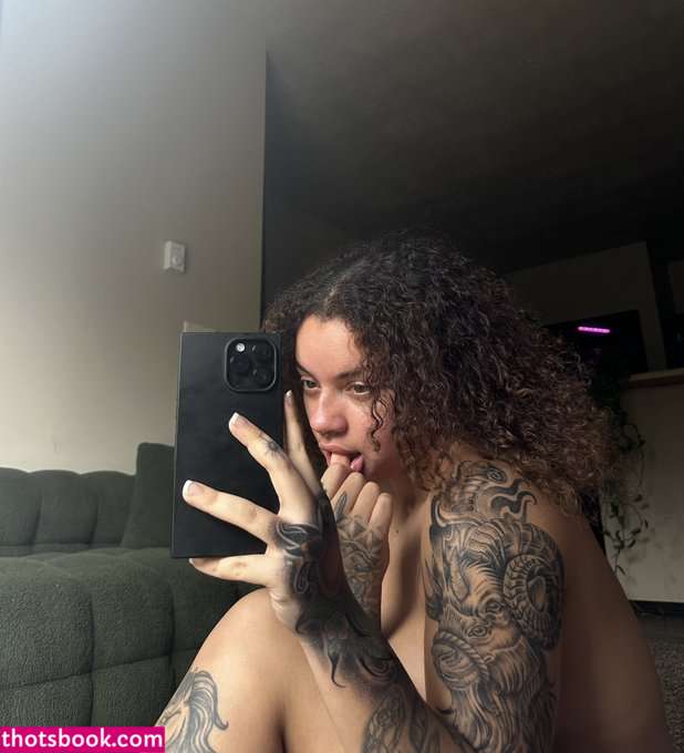 vieraralyn PEACHES Nude Leaks OnlyFans Photos #5 1504058