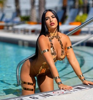 Melany Fernandez Nude Leaks OnlyFans Photos #4