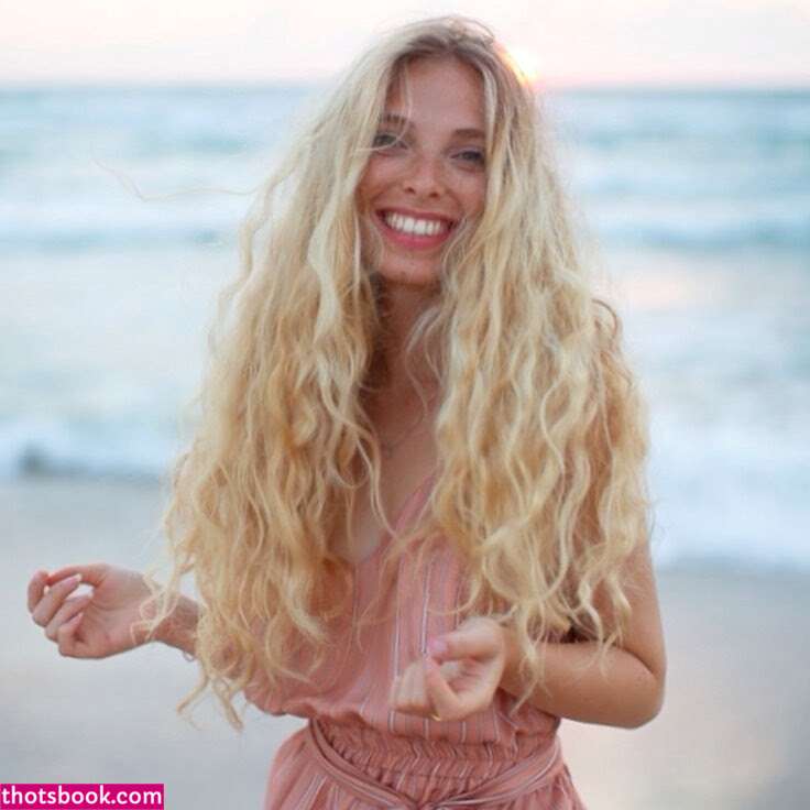 Tiny Miny Mo Anna Bella Nude Leaks OnlyFans Photos #1 1460010