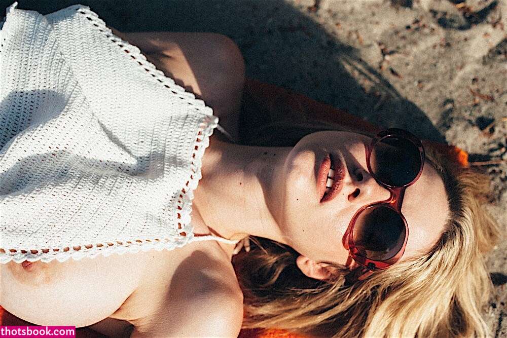 Elle Brittain Nude Leaks OnlyFans Photos #2 1470711