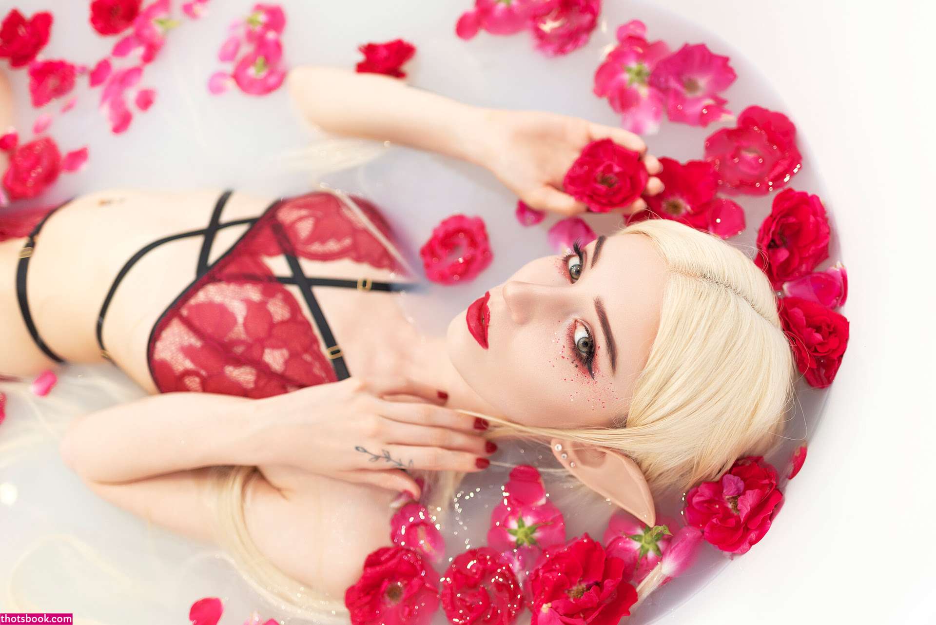 WhiteFox LunedCrevan White Fox Cosplay Nude Leaks OnlyFans Photos #2 1486226