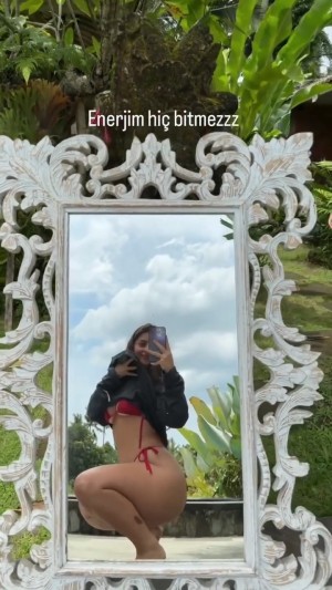 meliike avcii melikeavci Melike Avci Nude Leaks OnlyFans Video #1