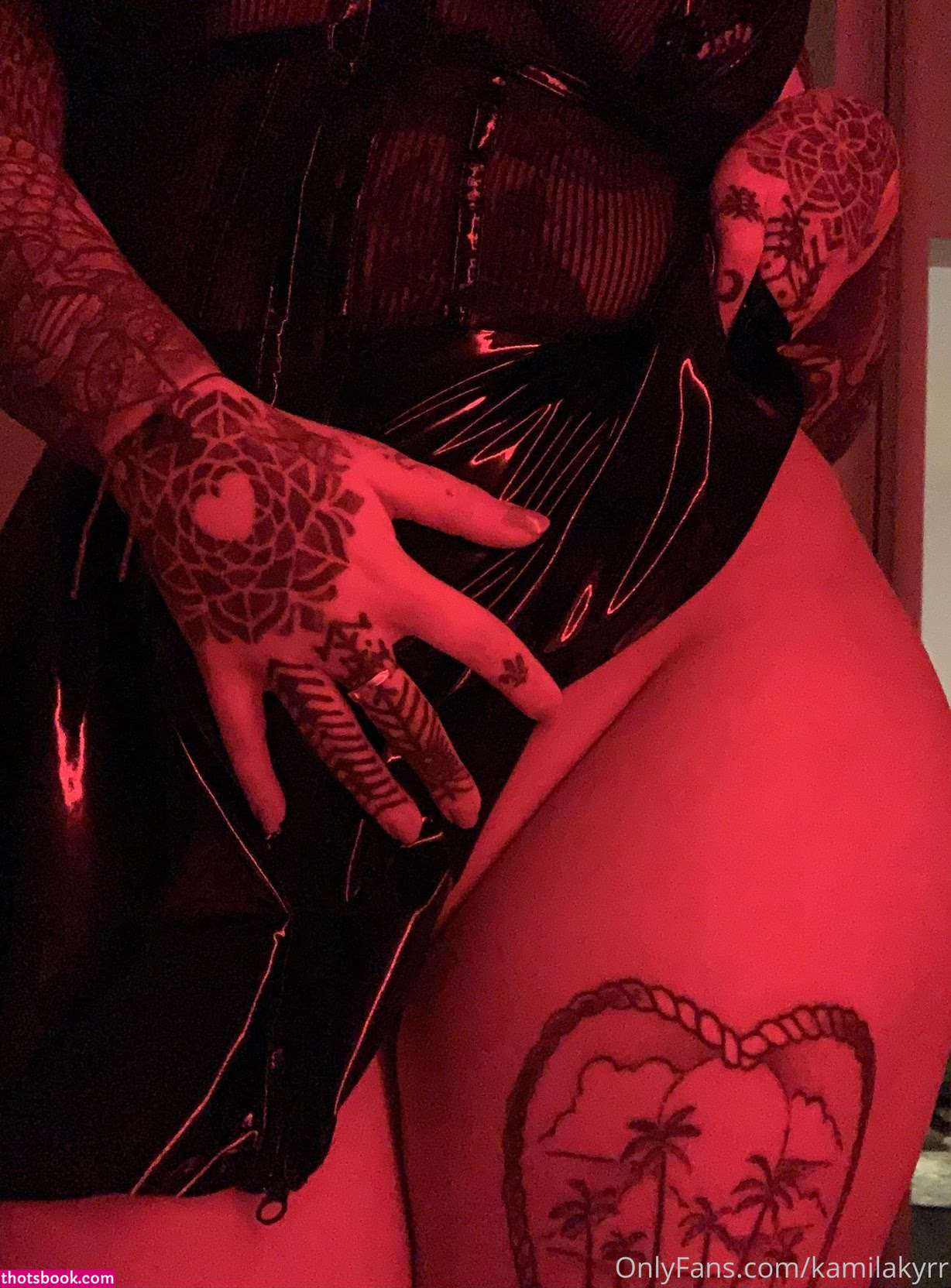 Kamila Kyrr kamilakyrr ultrafiolet Nude Leaks OnlyFans Photos #2 1951803