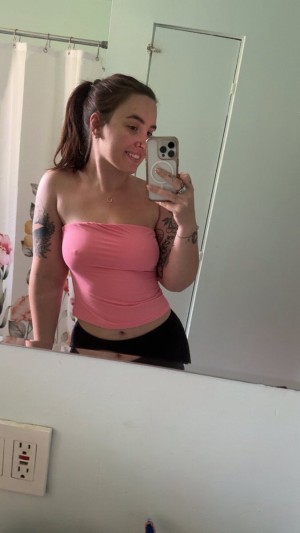 Sarasdreamhouse Nude Leaks OnlyFans Photos #1