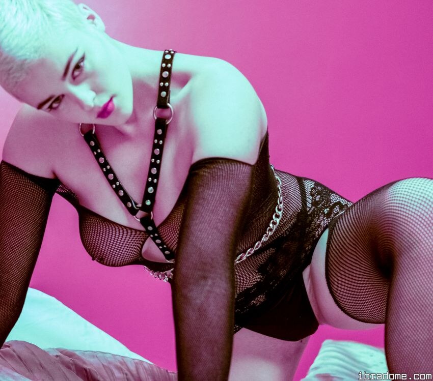 Stefania Ferrario Nudes Collection 38068