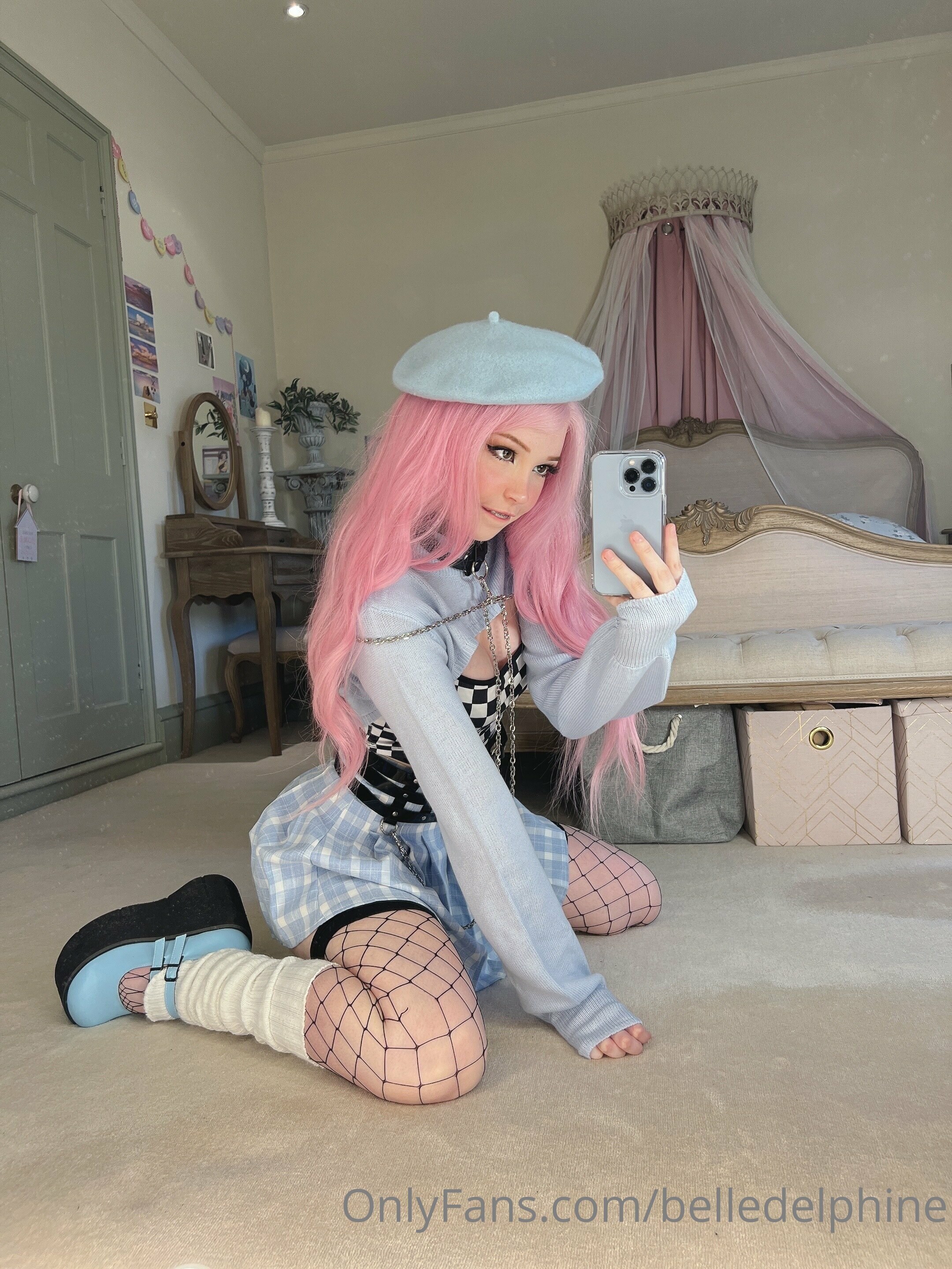 Belle Delphine Belle Cafe Set 118483