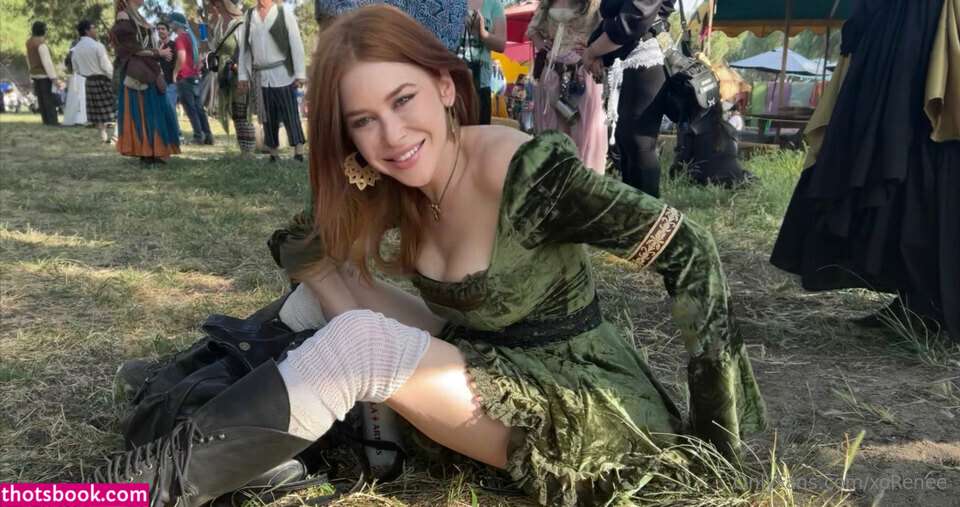 Renee Olstead OnlyFans Photos #2 171884