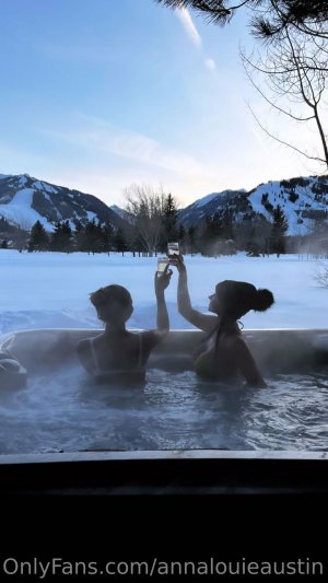 Anna Louise OnlyFans Photos #8
