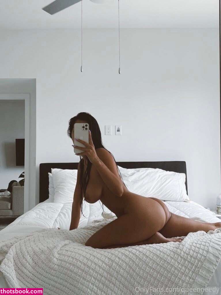 Queen Needy Nude OnlyFans Photos #1 814006