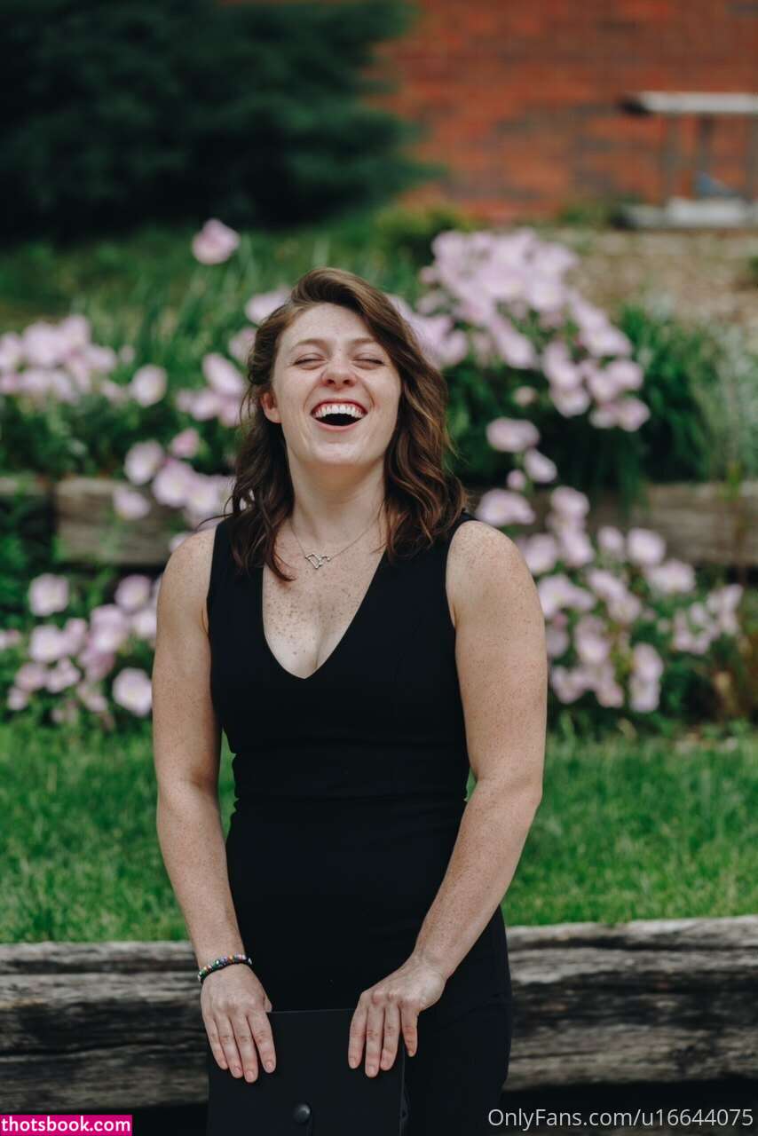 Freckledspirit Creepyspookygirl Freakysweetgirl Nude OnlyFans Photos #1 804186