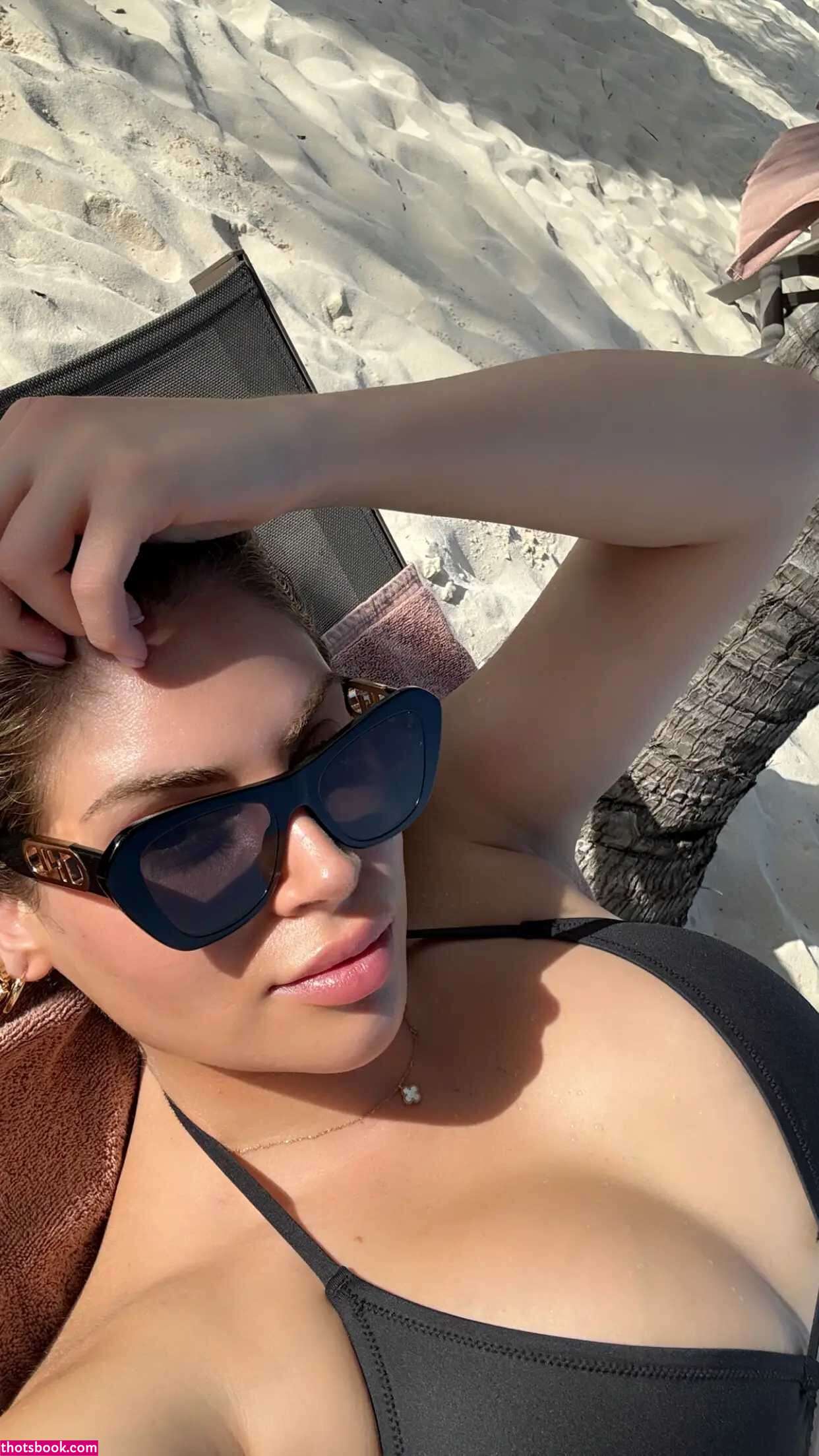 Nazanin Kavari Nude Leaks OnlyFans Photos #3 1584852