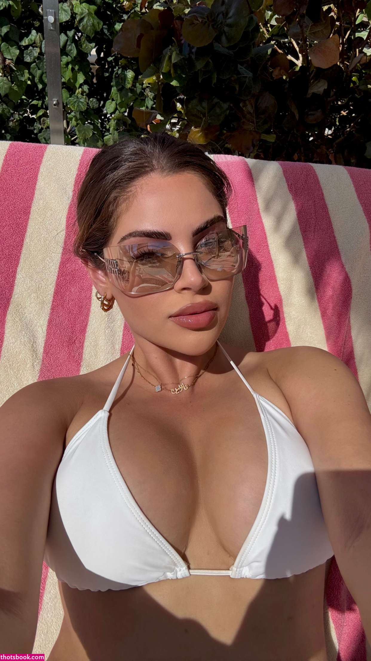 Nazanin Kavari Nude Leaks OnlyFans Photos #5 1584856