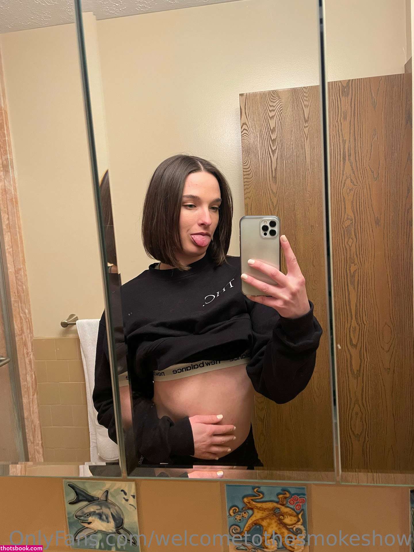 WelcomeToTheSmokeShow No Database 2048 Nude Leaks OnlyFans Photos #3 1580782