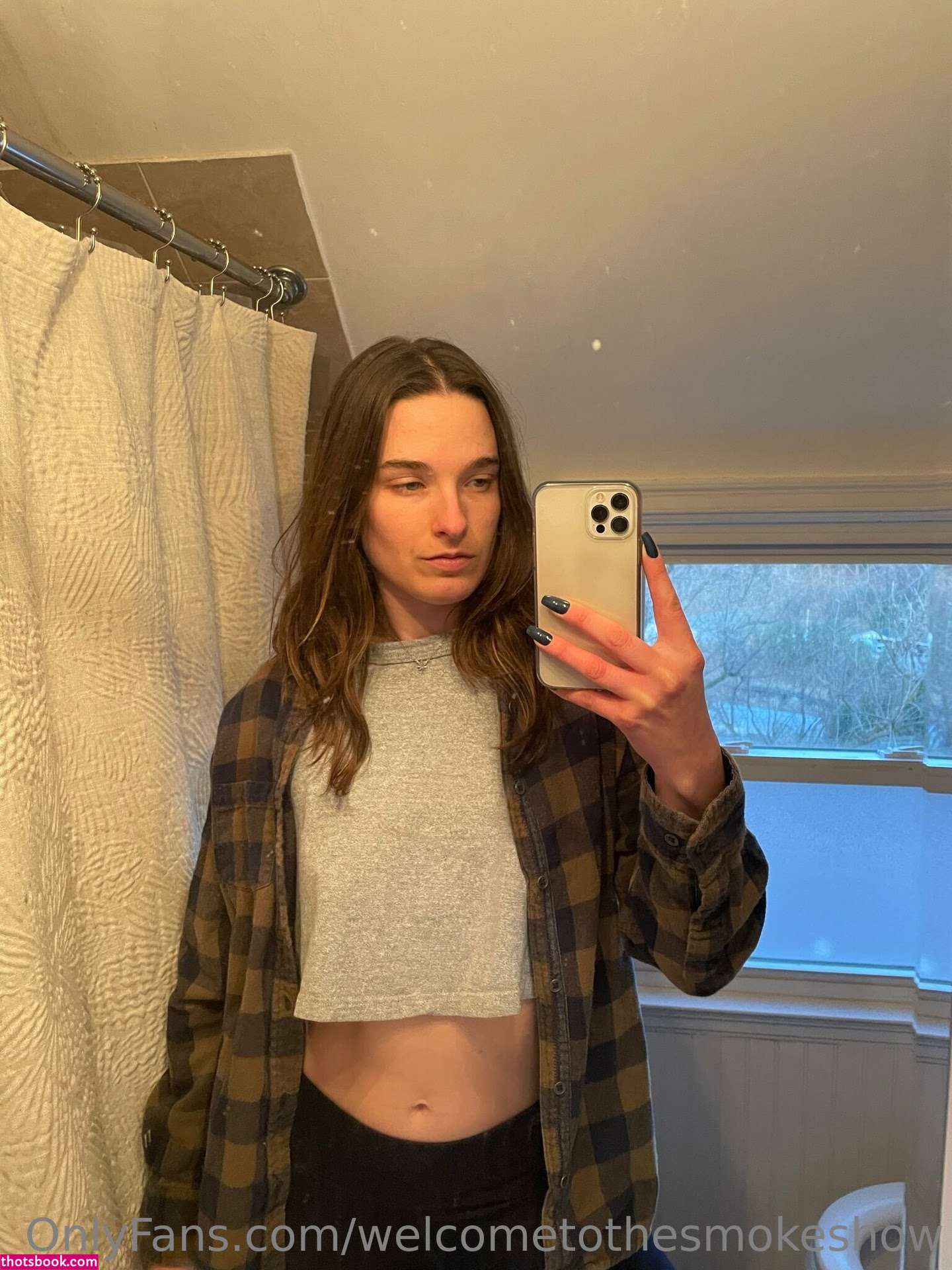 WelcomeToTheSmokeShow No Database 2048 Nude Leaks OnlyFans Photos #4 1580796