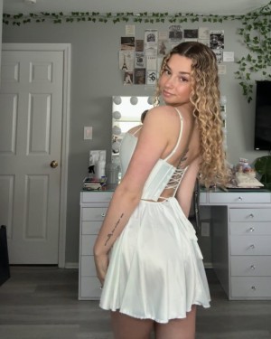 Kira Pregiato Nude Leaks OnlyFns Photos #5