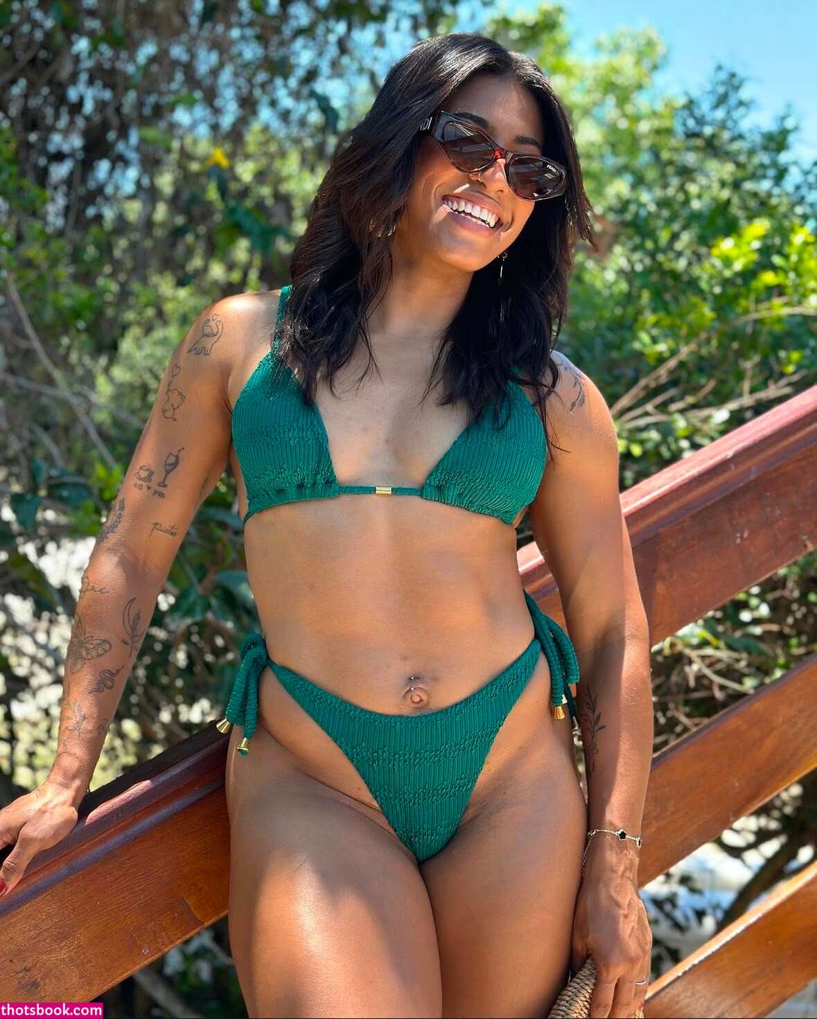 Larissa Felix Larisfelix09 Nude Leaks OnlyFns Photos #2 1594568