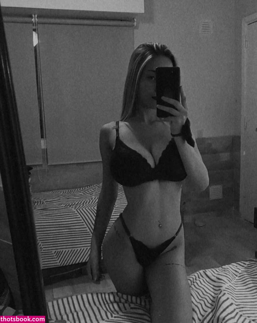 Martina Curiel Nude Leaks OnlyFans Photos #17 1622776