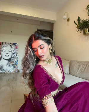 Shambhavi Singh Nude Leaks OnlyFans Photos #2