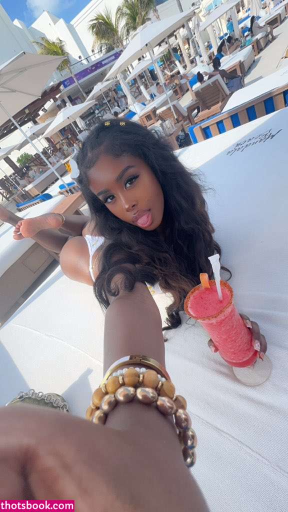 annarennsworld anna renn Nude Leaks OnlyFans Photos #4 1585772