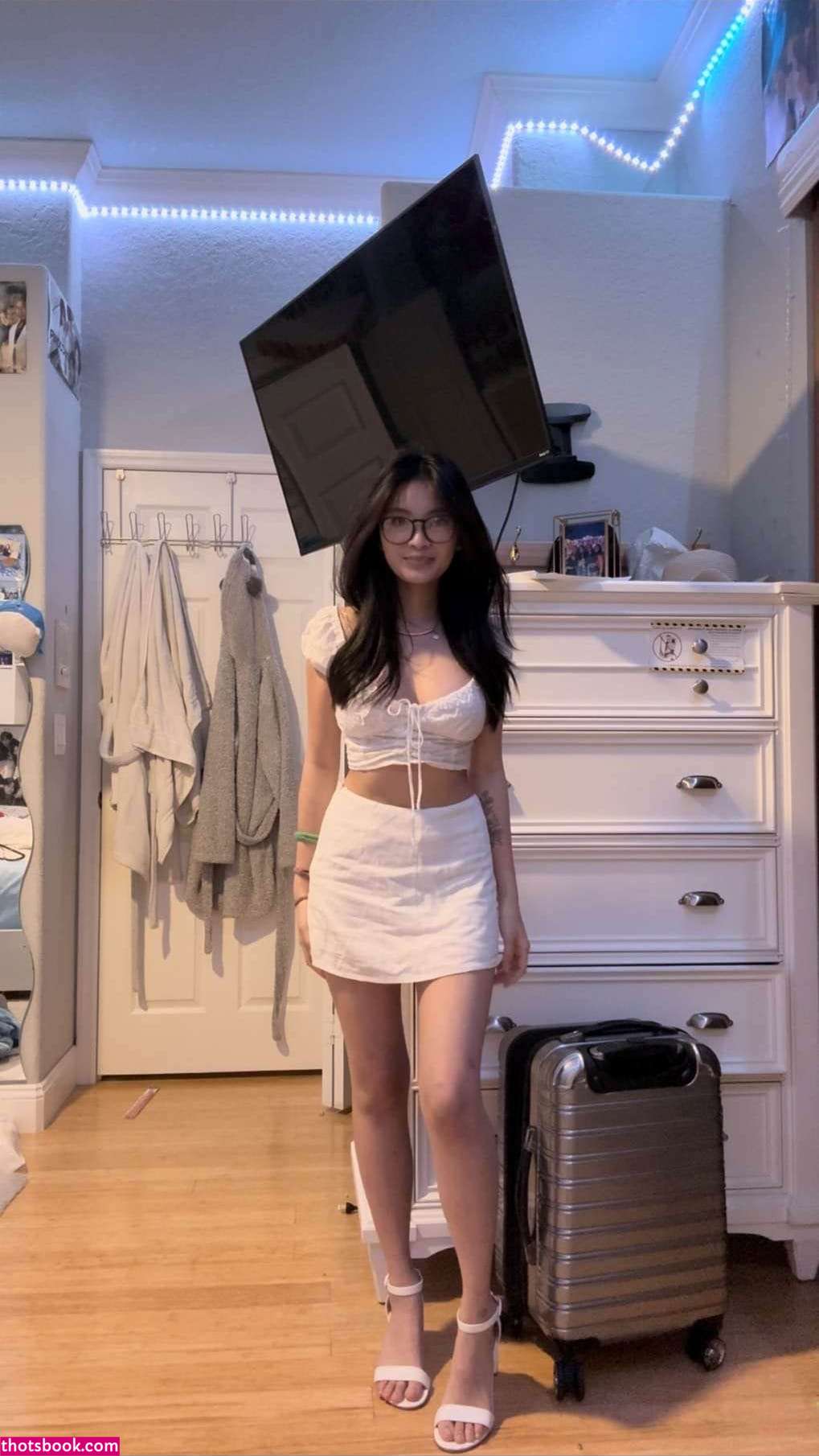 Yanatotnakan Delilah Cao Nude Leaks OnlyFans Photos #5 1601532