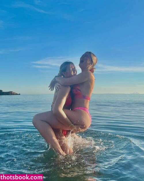 bouncyloonn Ylona Yloonh Nude Leaks OnlyFans Photos #1 1588128