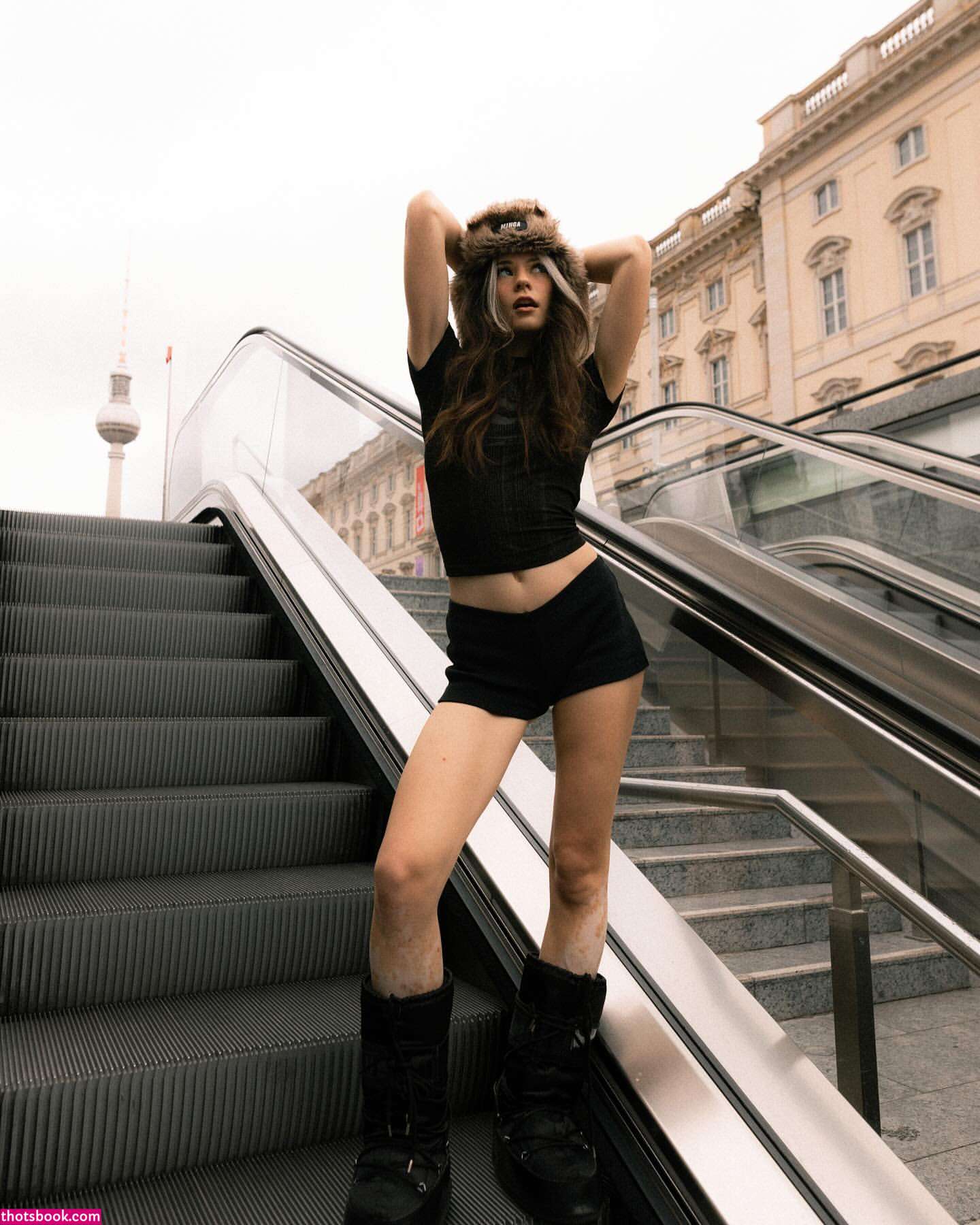 Nadine Breaty nadinebreaty Nude Leaks OnlyFans Photos #5 1589220