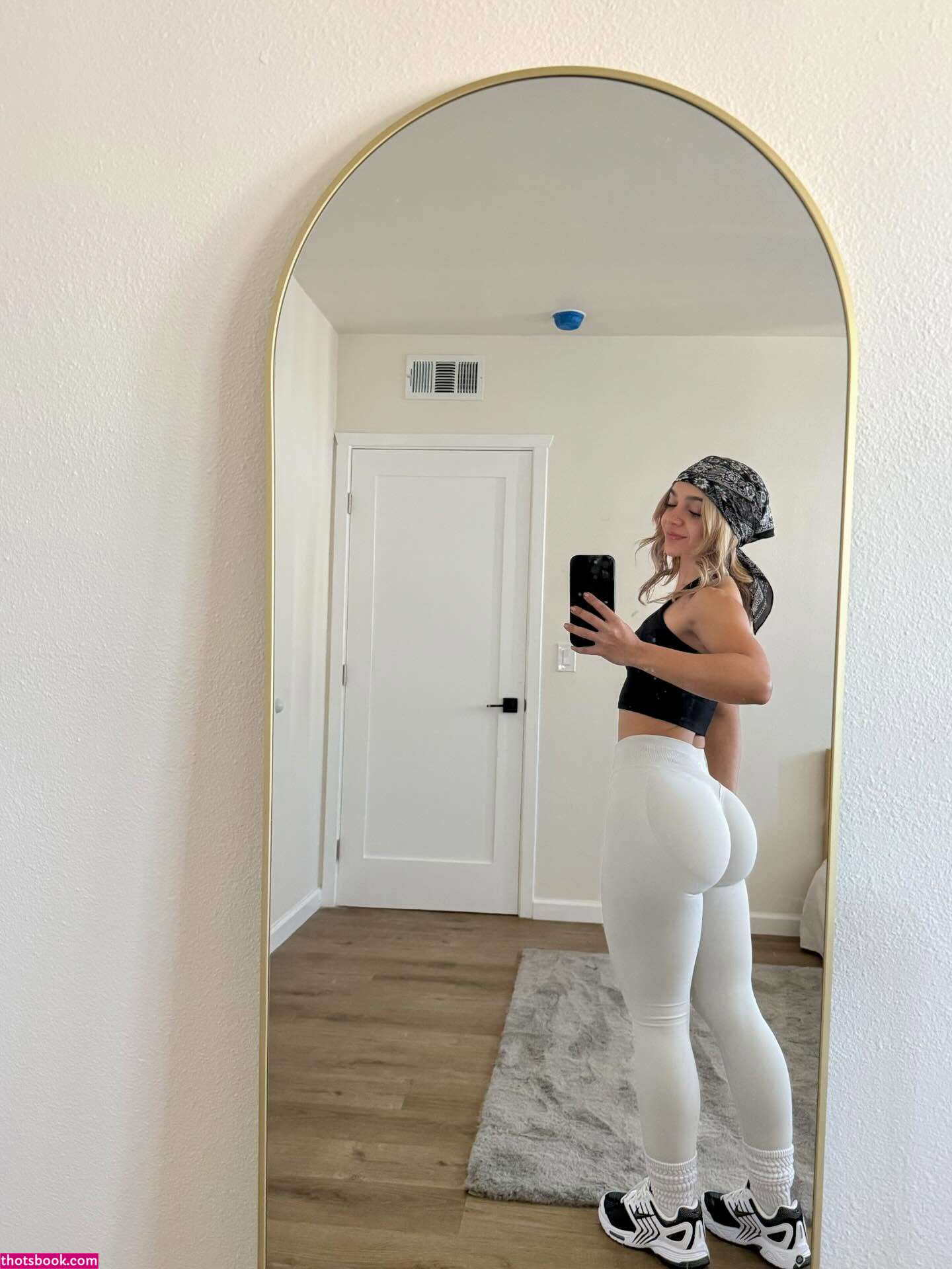 Kristina Rojas tinanextdoor Nude Leaks OnlyFans Photos #2 1602380