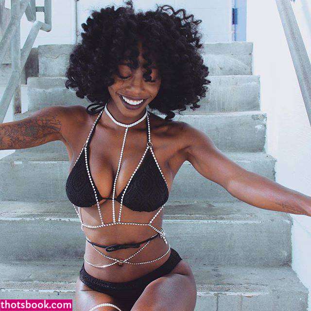 Phylia Calloway lia calloway Chocolatekittyx Nude Leaks OnlyFans Photos #1 1602897