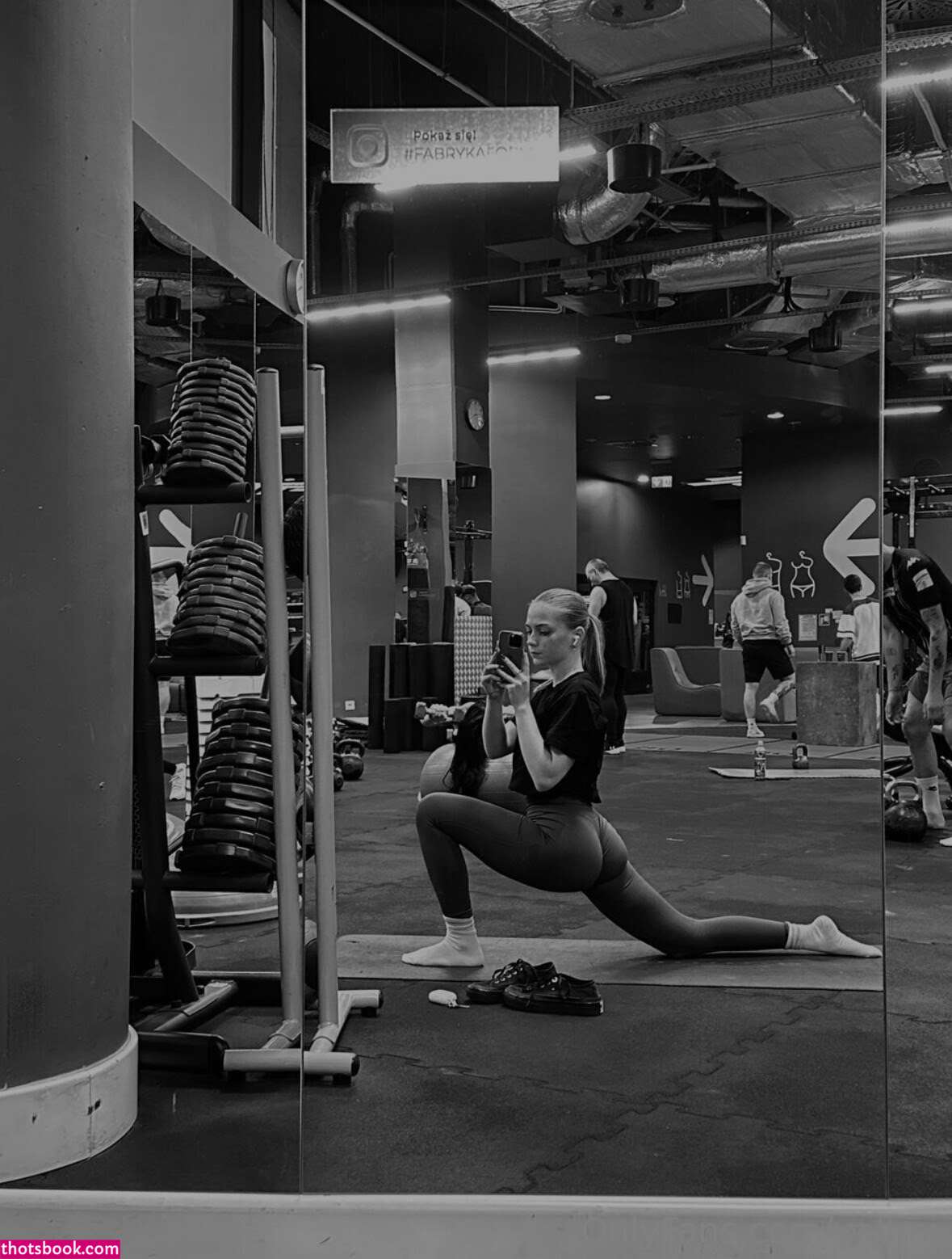 Vallmi Kaleria Mi Nude Leaks OnlyFans Photos #1 1603431