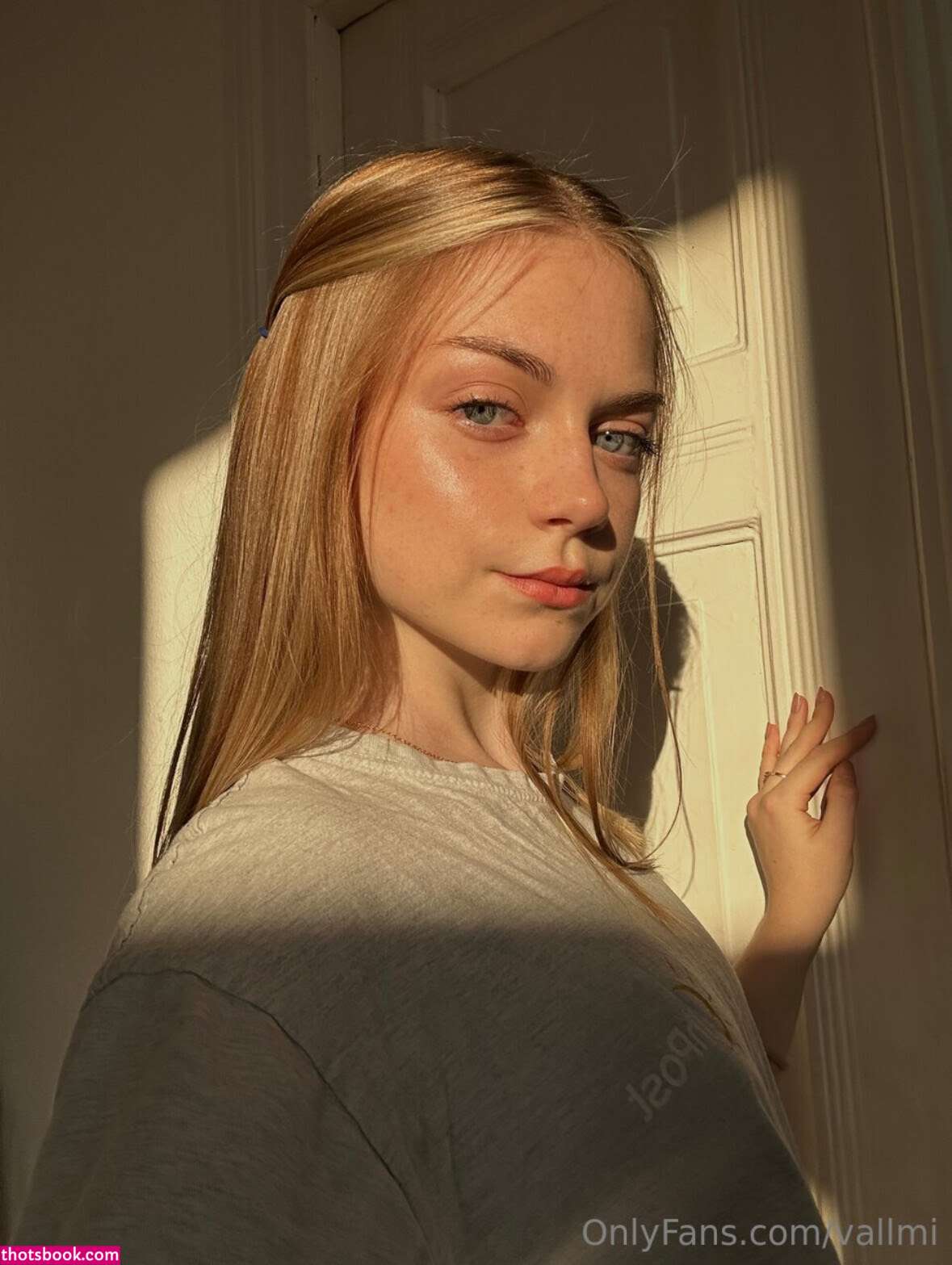 Vallmi Kaleria Mi Nude Leaks OnlyFans Photos #1 1603432