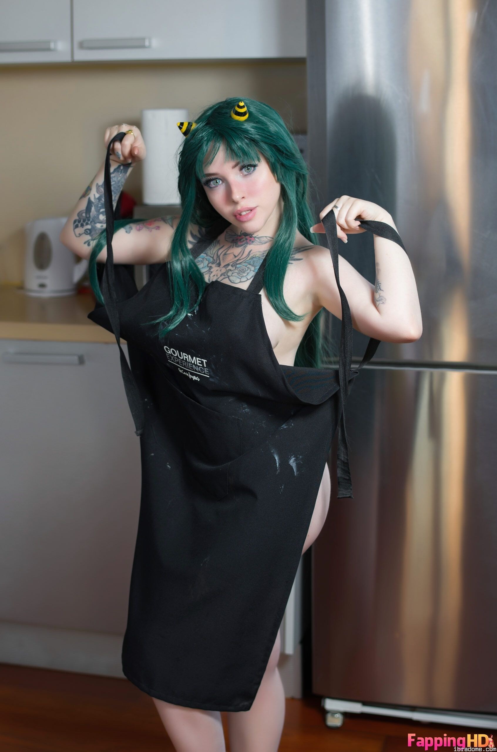  Marina Mui Nude 59784