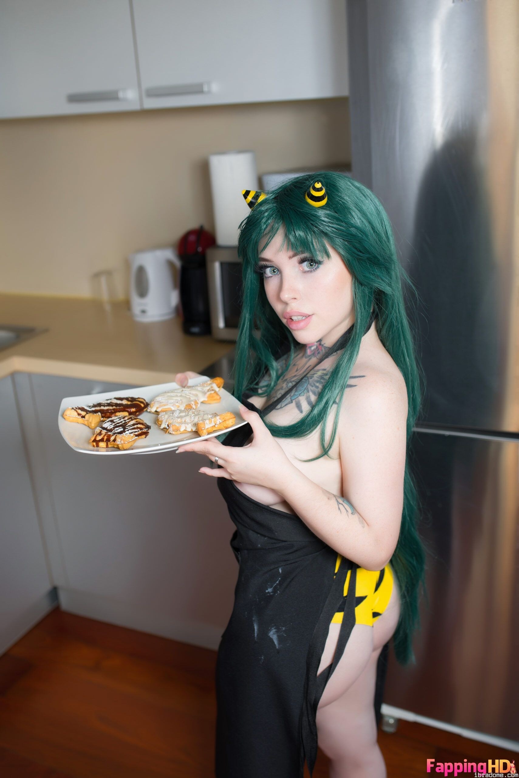  Marina Mui Nude 59822