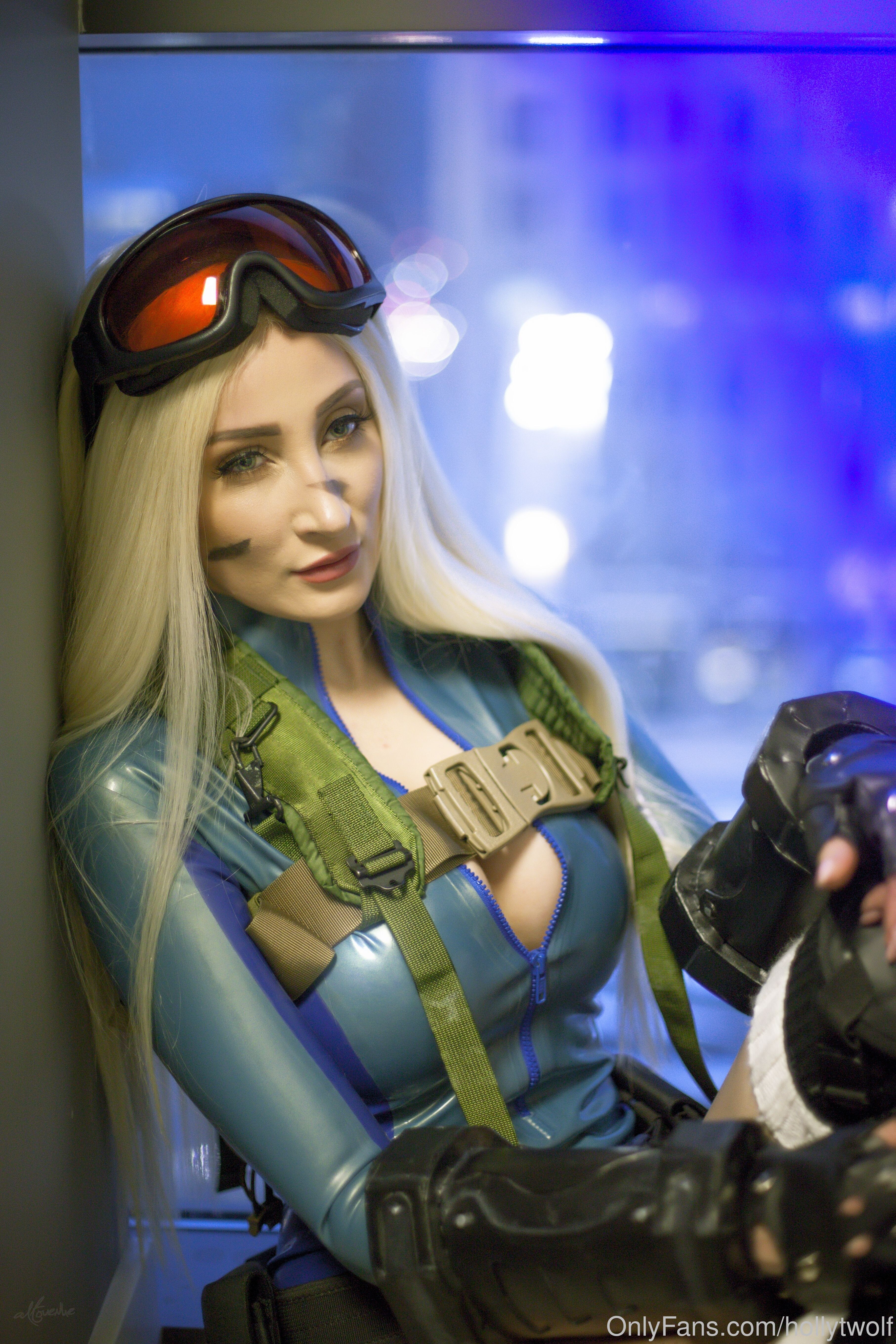 Holly Wolf Sexy Photos 68780