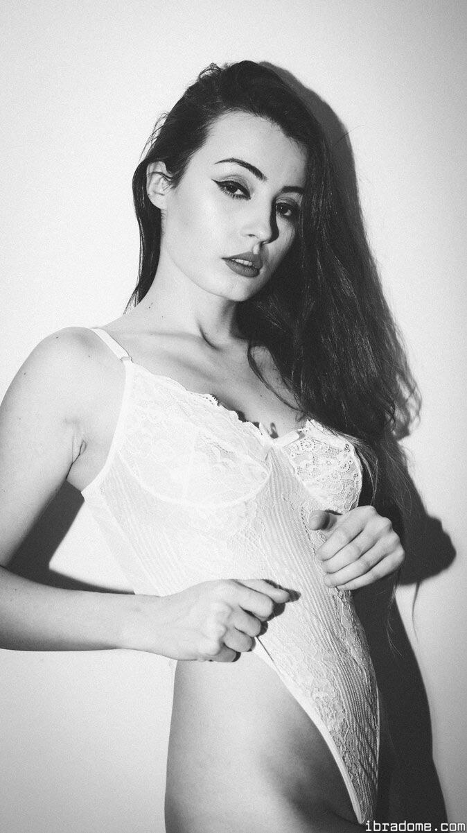 Anna Zapala Black And White Photos 60281