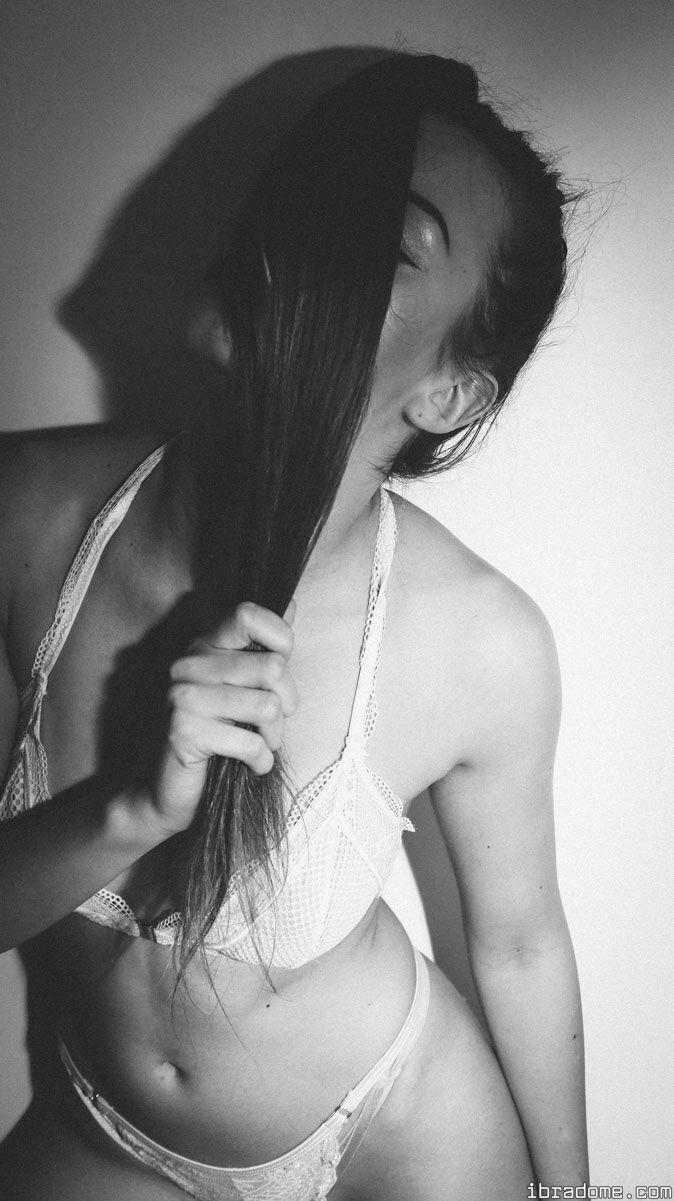 Anna Zapala Black And White Photos 60283