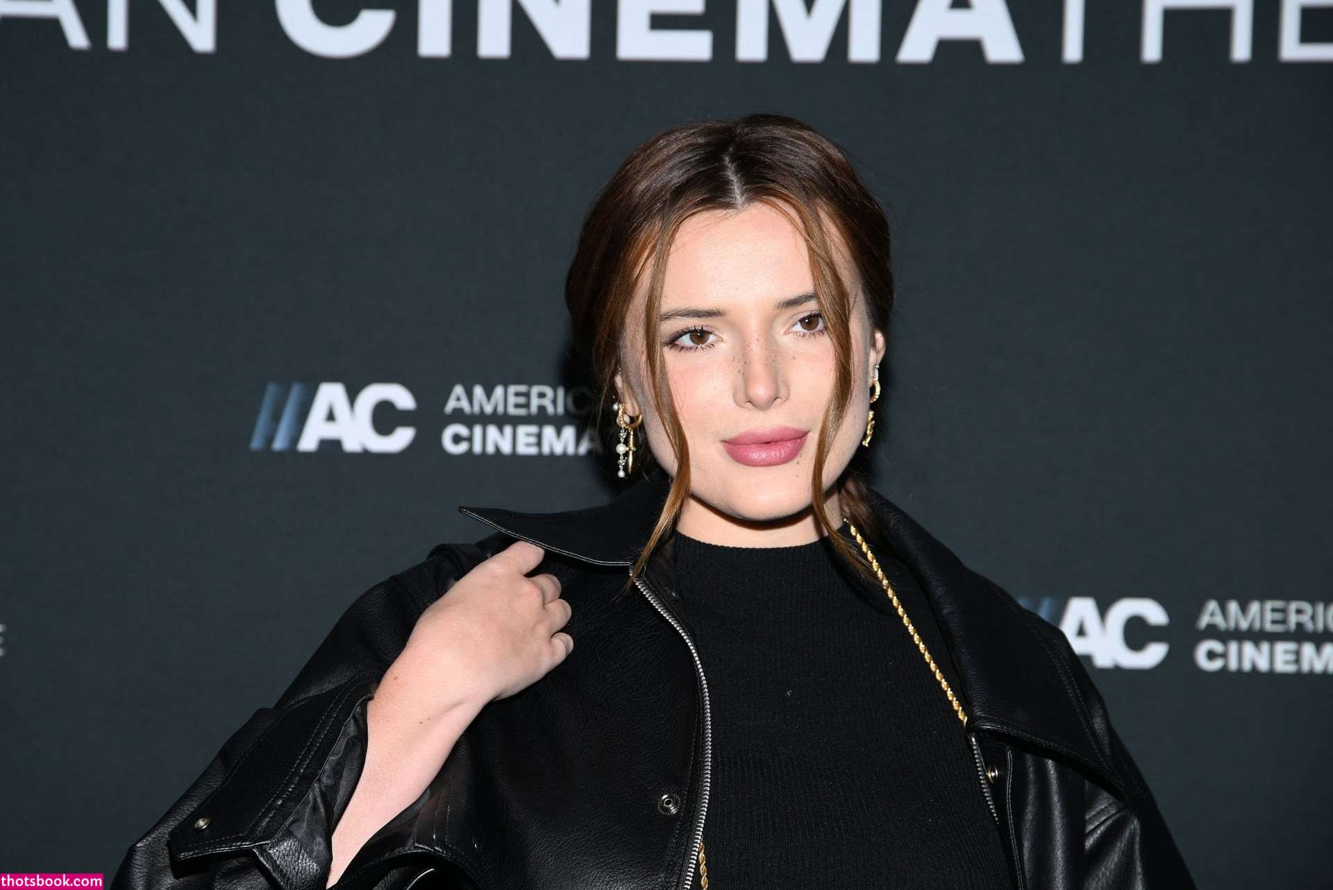 Bella Thorne Nude OnlyFans Photos #16 411172