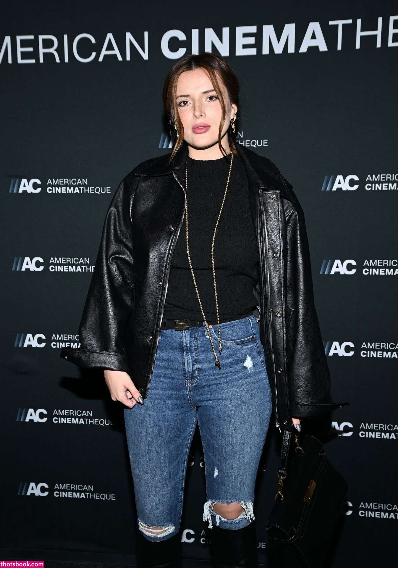 Bella Thorne Nude OnlyFans Photos #16 411173