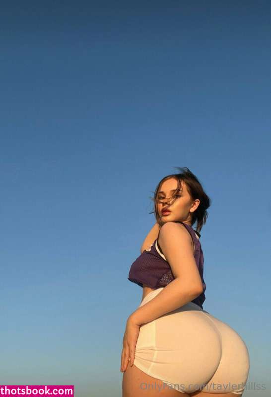 Tayler Hills Nude OnlyFans Photos #14 399000