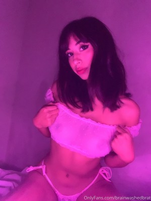 Brainwashedbrat M3diawh0re Nude OnlyFans Photos #15